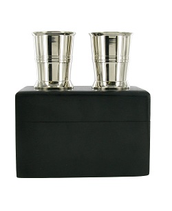 CU11 - 2 Shot cups in black wooden box