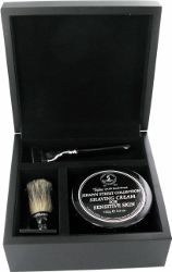  SHVS3-56 - Wooden Gift Box with Black Mixed Brush & Razor