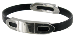 WB23 Leather/Stainless Steel Smooth Black Bangle