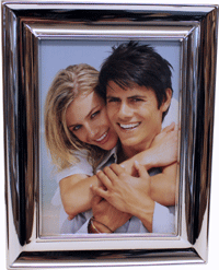 FRA02 Photo Frame Silver Plated Steel 13 x 18cm