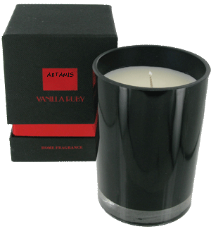 CAN01VR Fragranced Candle 8x11cm Vanilla Ruby 